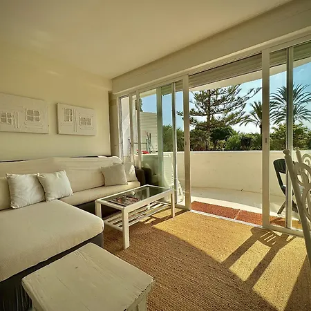 Coronado Studio W Pool By Homing Appartement